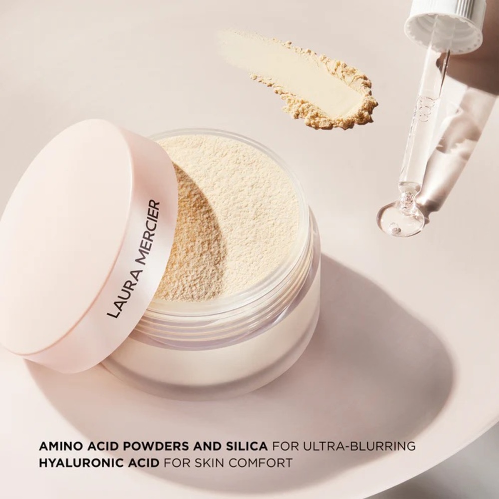 Laura Mercier Ultra-Blur Translucent Divinely Flawless Translucent Loose Powder - Picture 5 of 16